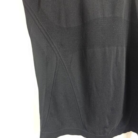 Athleta Momentun Tank In Black - Size L - Picture 6 of 8